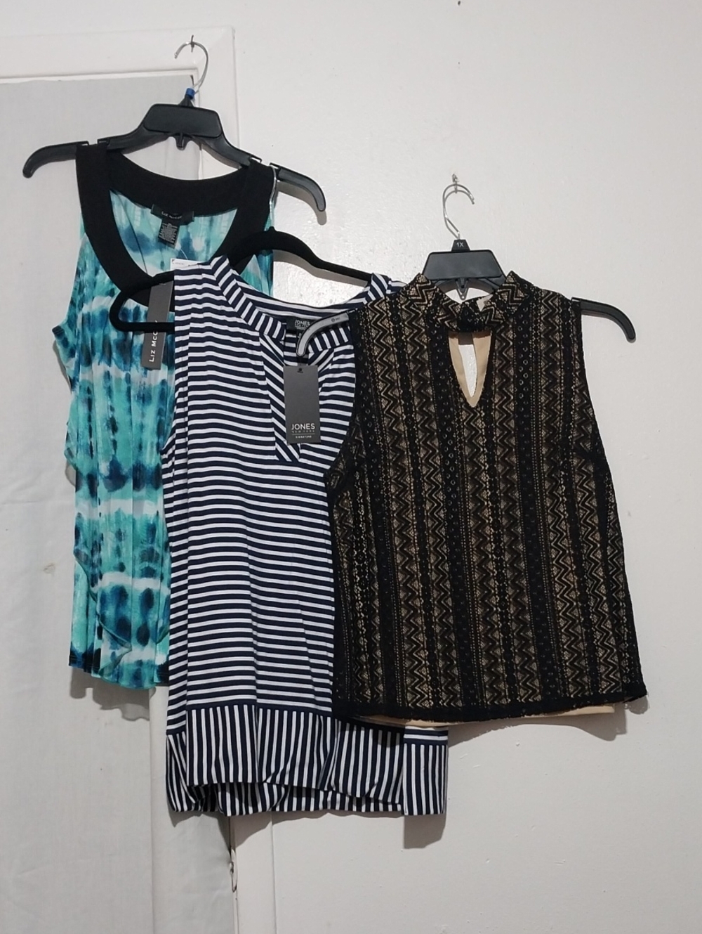 Bunble Of 3 BEAUTIFIL Blouse